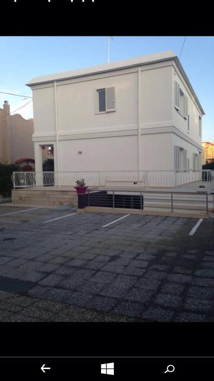 B&B Numero Uno Bisceglie Bagian luar foto